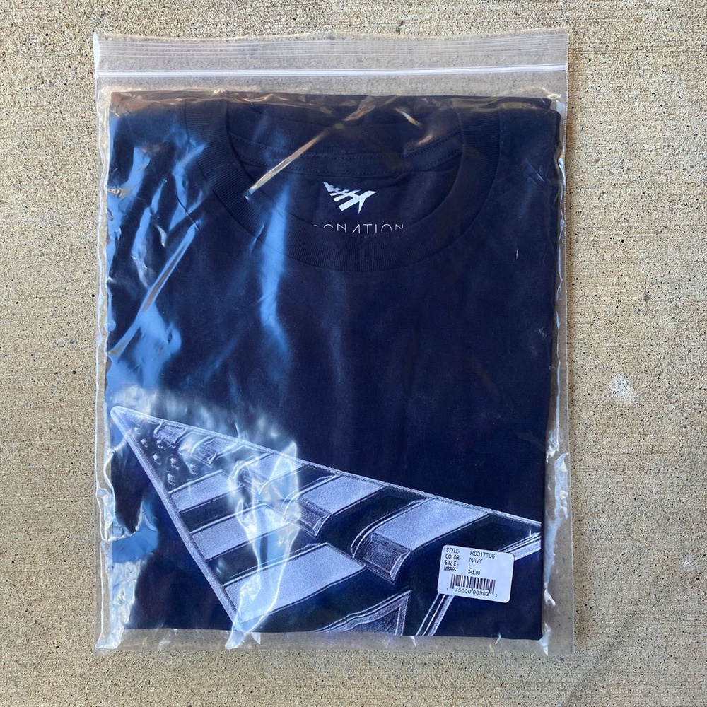 NWT Paper Planes / Roc Nation Logo Tee